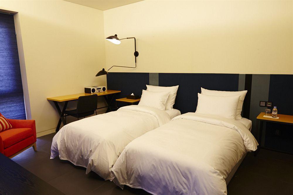 Hotel Lacky Daejeon Esterno foto