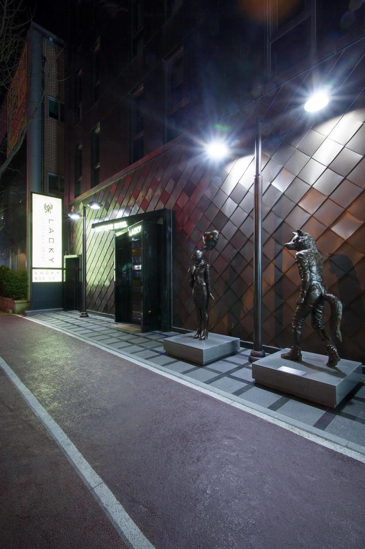 Hotel Lacky Daejeon Esterno foto