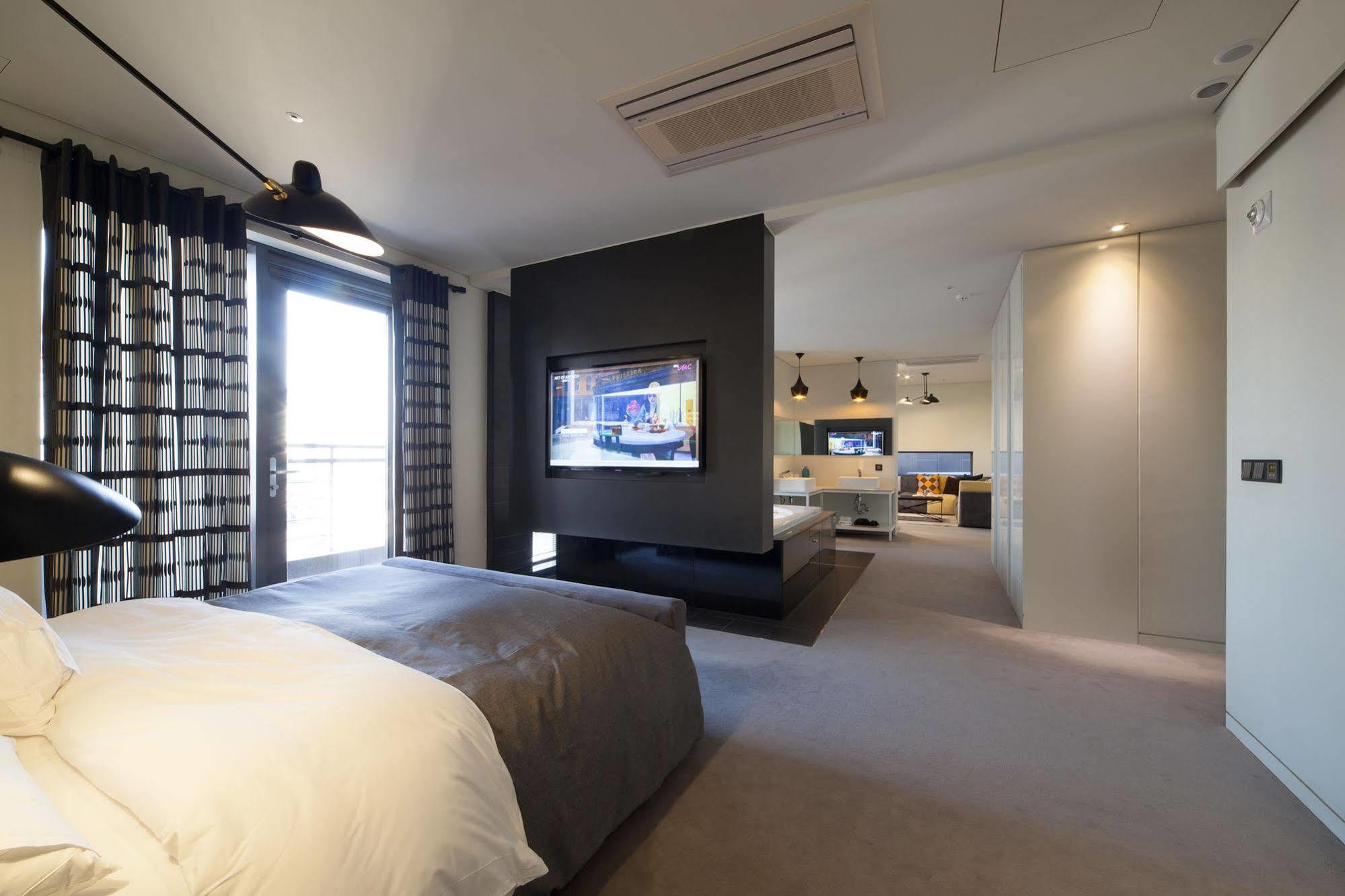 Hotel Lacky Daejeon Esterno foto